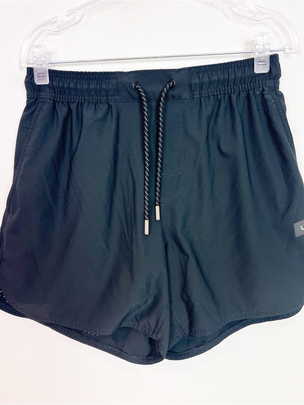 LEGENDS BLACK ELASTIC WAIST ATHLETIC SHORTS MENS SZ MEDIUM